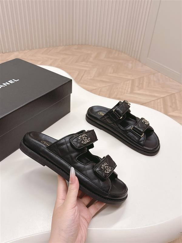 2025112818444051 280